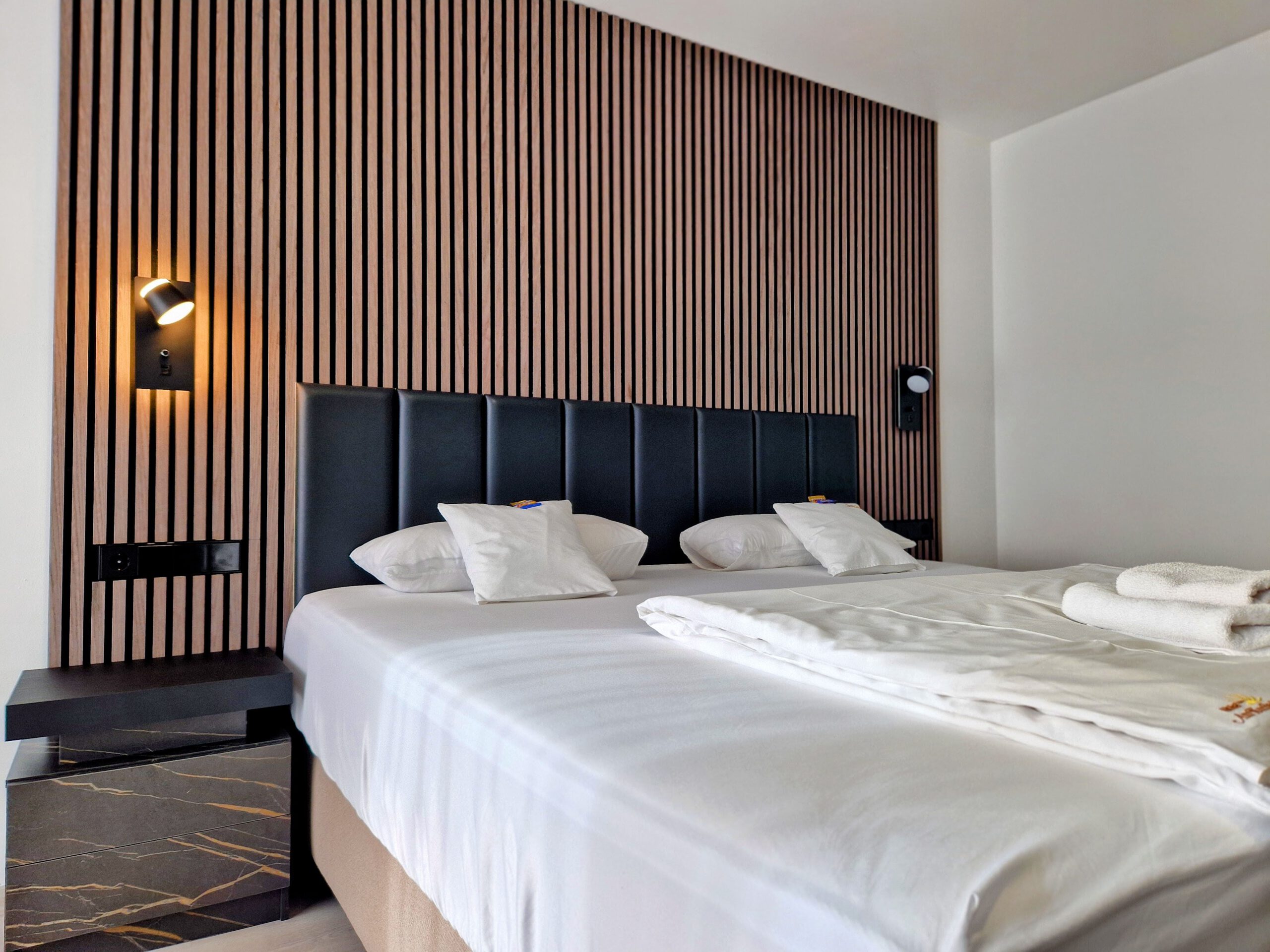 Doppelzimmer mit Balkon